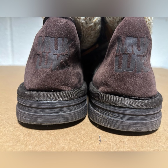 Muk Luk Tan Sweater  Boots. - Picture 2 of 4